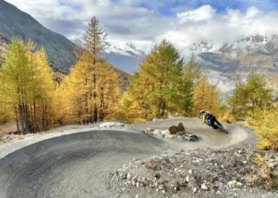 saas grund flow trail